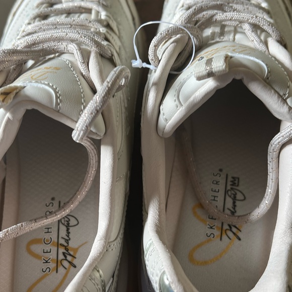 Sketchers Gold Crown Women's D'Lites Crystal - Love (Size 8.5) - Picture 11 of 11